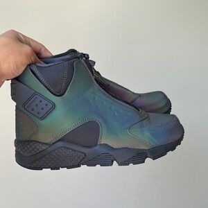 Nike Iridescent Hurrache Boot